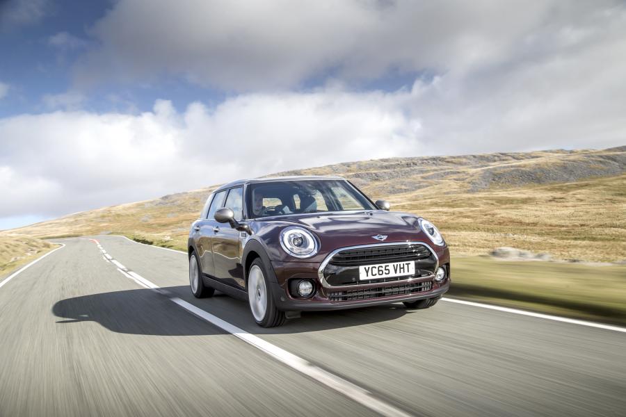  Mini Cooper D Clubman 2015 года  (UK) (фото 6 из 127)